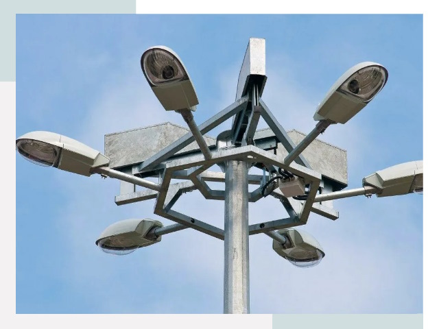 Монтаж осветительных мачт в Тюмени