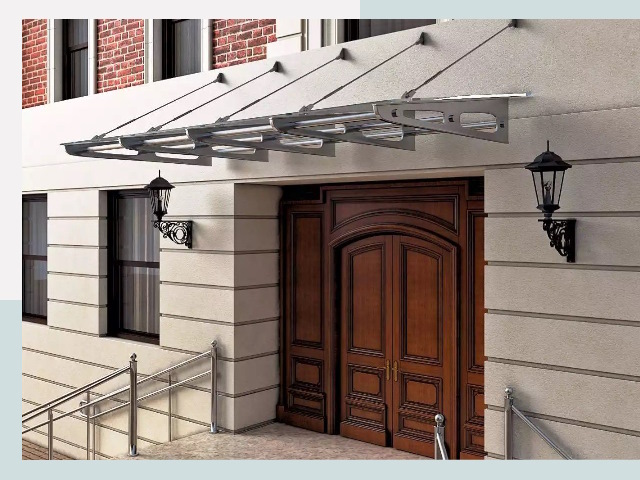 Металлические козырьки от 612 руб. в Тюмени